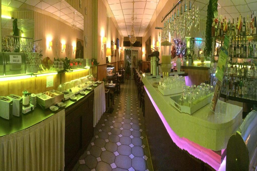 Hotel Apollo à Francfort-sur-le-Main Extérieur photo